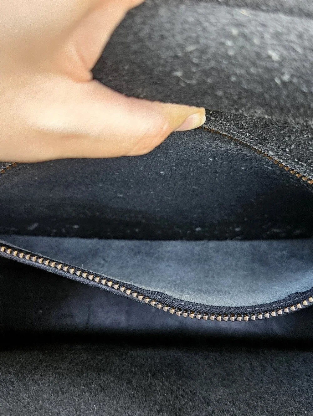 Vintage Coach Logan 9907 Black Leather Turnlock Crossbody USA Pre-1994
